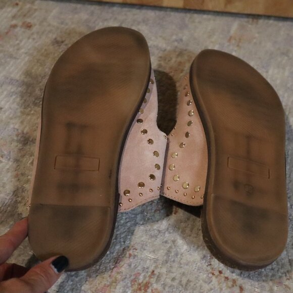 Vince Camuto, Dusty Pink and Gold Sandals, Size 8 - Picture 6 of 8